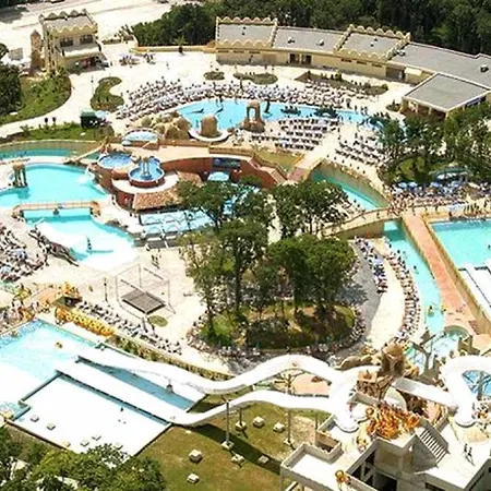 Lovely Nest With Glass Veranda Appartement *