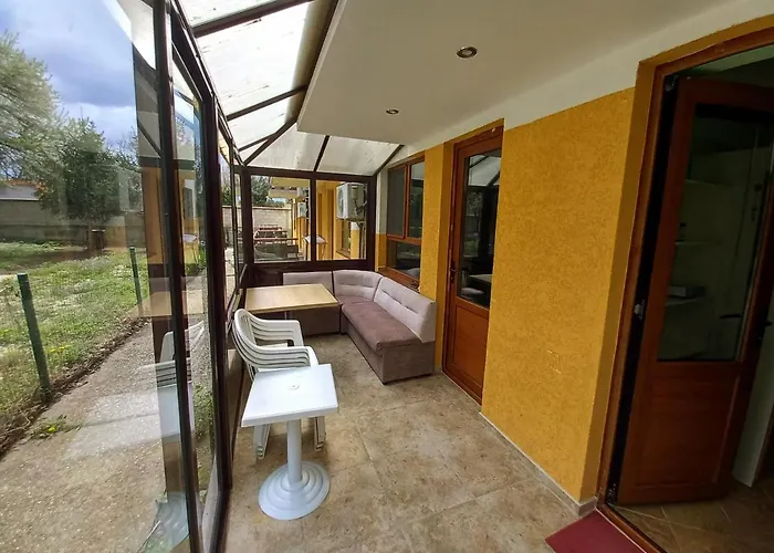 Lovely Nest With Glass Veranda Appartement Sables d'or